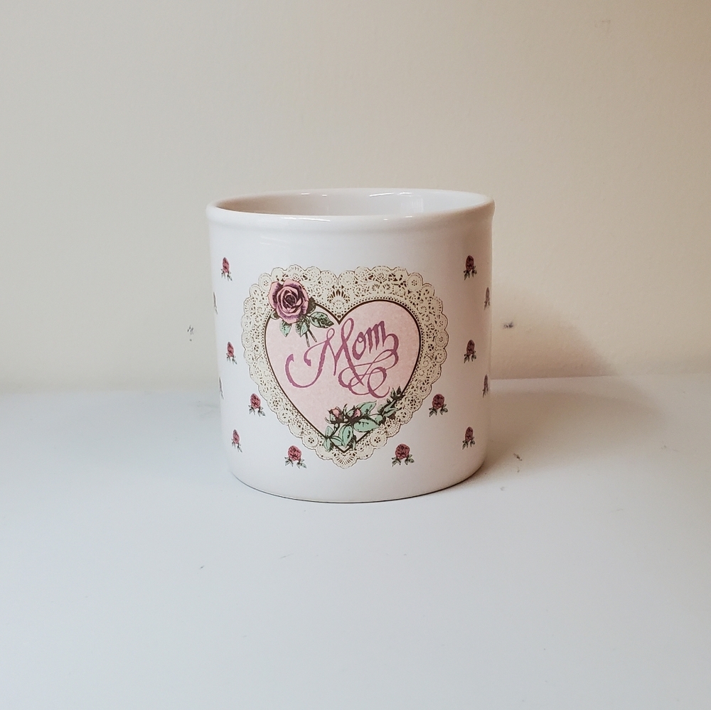 Inarco Mom Ceramic Planter
